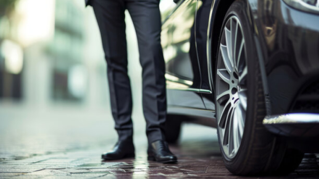 Luxury Boston to Hyannis car service with private chauffeur