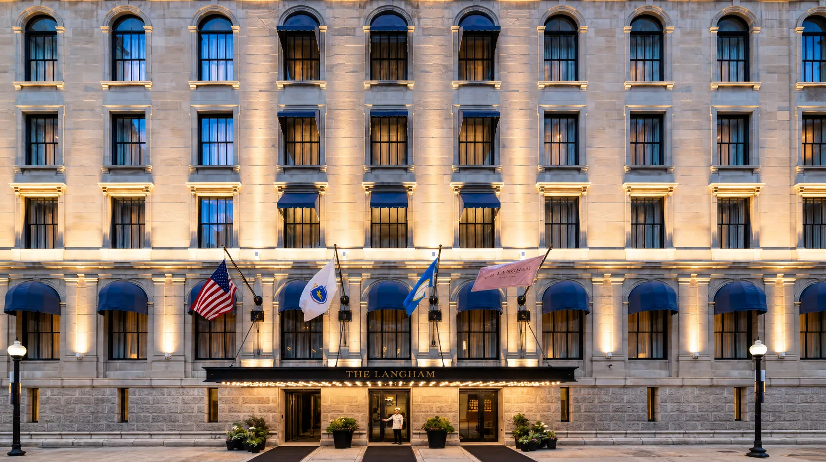 Shuttle Service To The Langham Boston Hotel